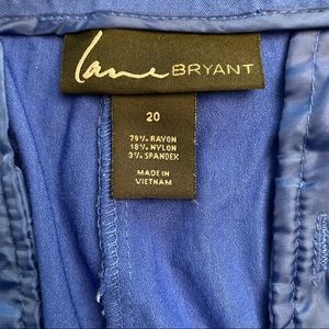 Lane Bryant Pants - 2/$15 or 3/$20- Lane Bryant blue capris Lane Bryant Pants - 2/$15 or 3/$20- Lane Bryant blue capris